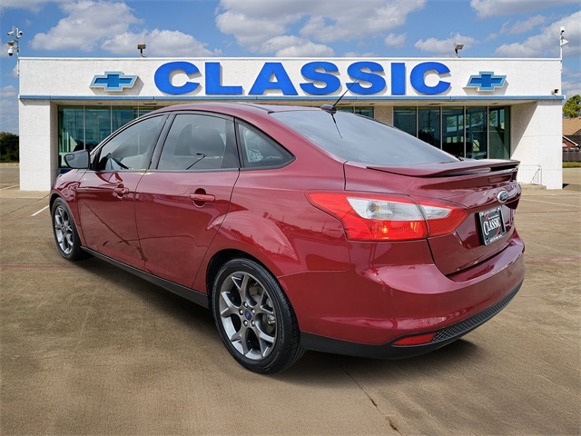 Ford Focus SE Sedan 2014