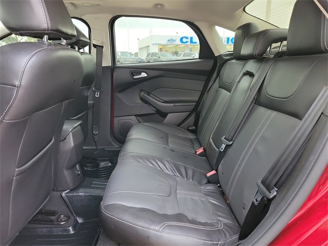 Ford Focus SE Sedan 2014