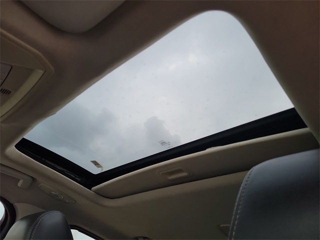 Ford Focus SE Sedan 2014