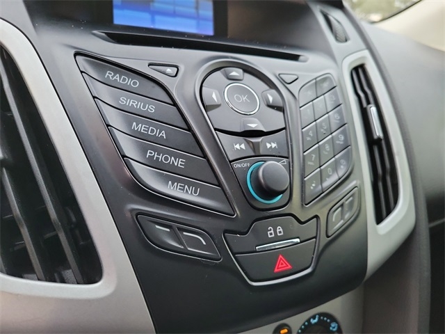 Ford Focus SE Sedan 2014