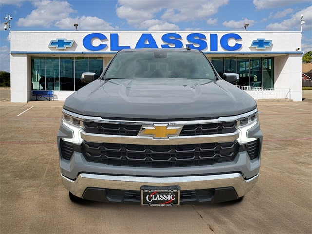 Chevrolet Silverado 1500 LT Crew Cab 2WD 2024