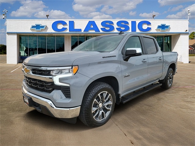 Chevrolet Silverado 1500 LT Crew Cab 2WD 2024