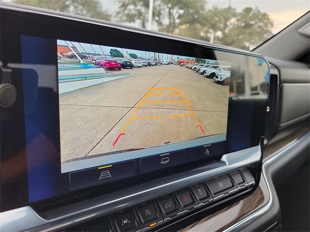 Chevrolet Silverado 1500 LT Crew Cab 2WD 2024