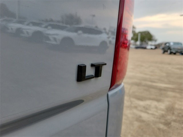 Chevrolet Silverado 1500 LT Crew Cab 2WD 2024