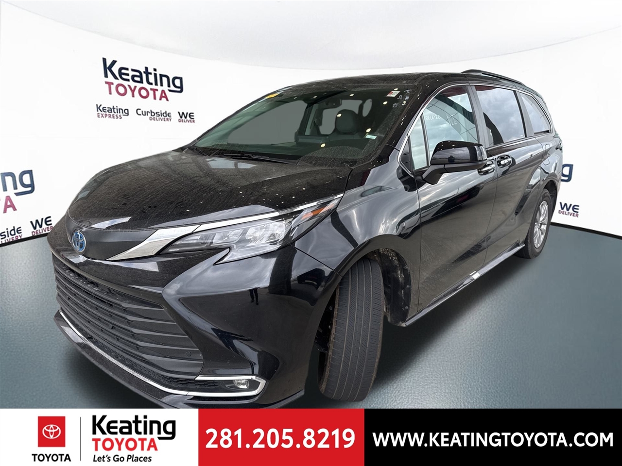 Toyota Sienna XLE 7-Passenger 2024