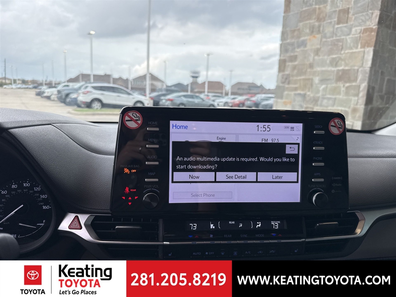 Toyota Sienna XLE 7-Passenger 2024