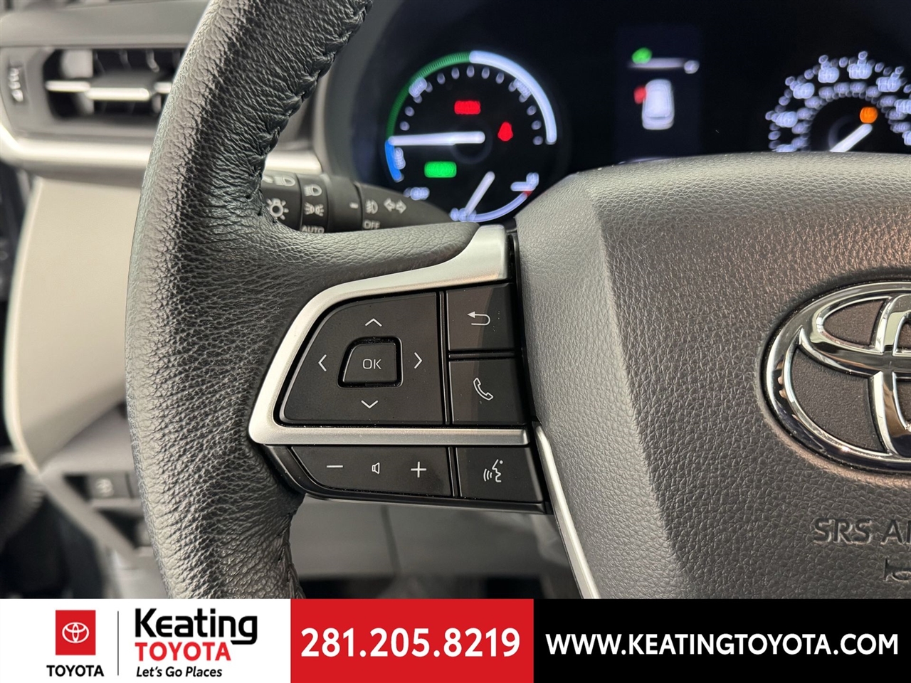 Toyota Sienna XLE 7-Passenger 2024