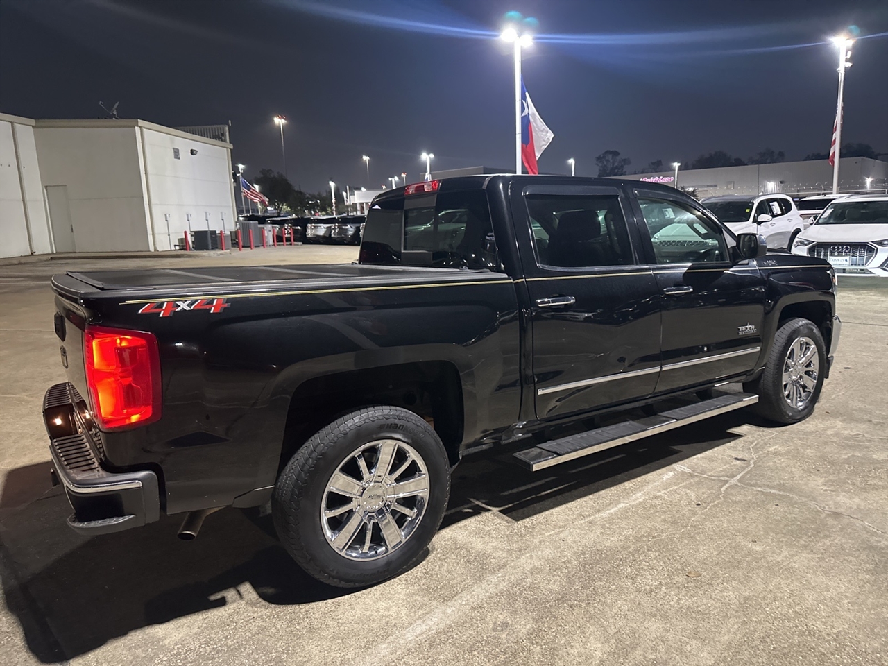 Chevrolet Silverado 1500 LTZ Crew Cab 4WD 2018