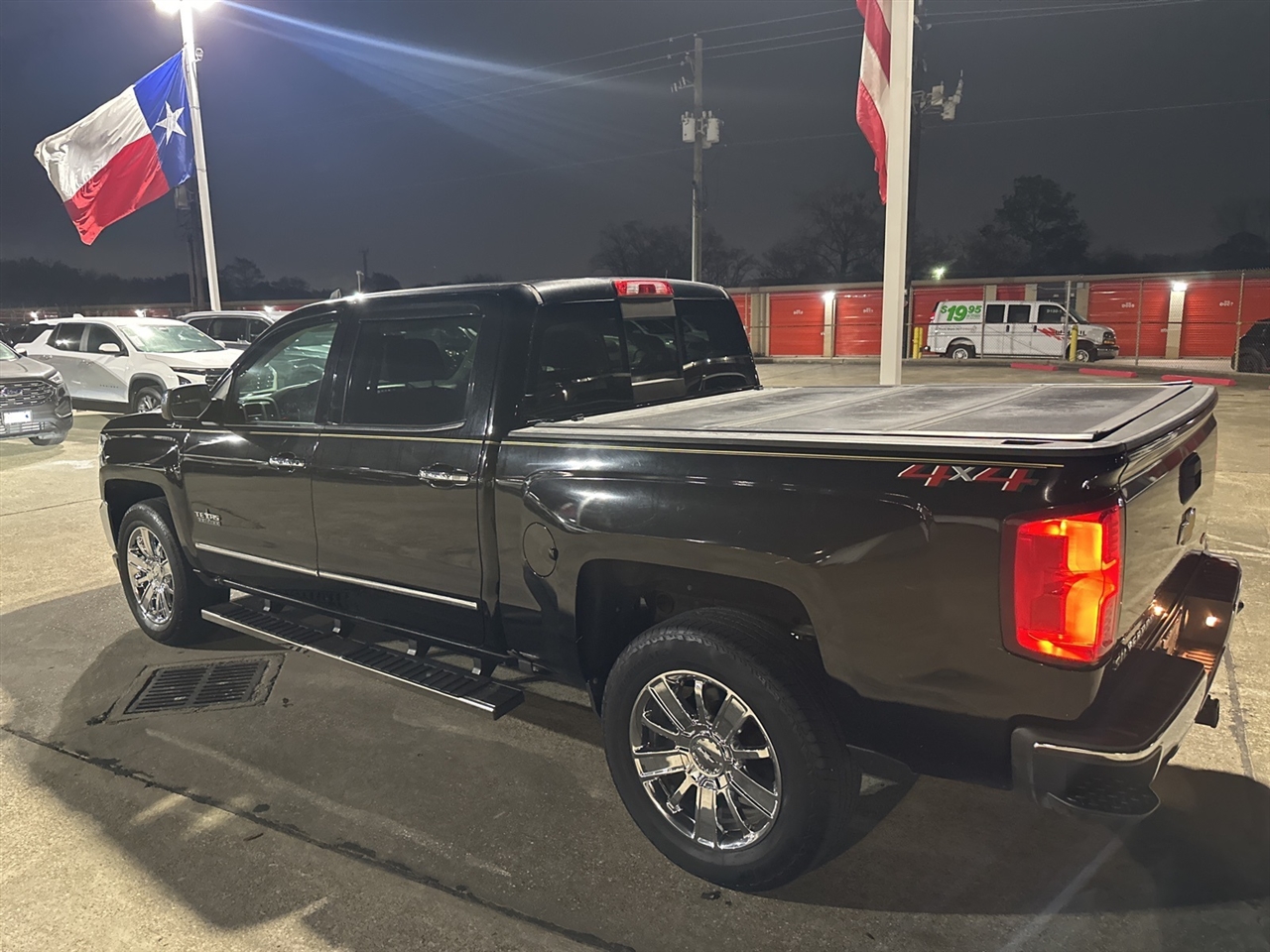 Chevrolet Silverado 1500 LTZ Crew Cab 4WD 2018