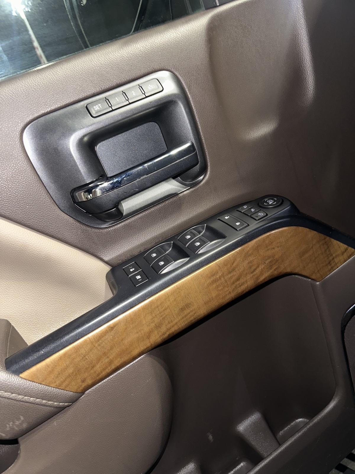 Chevrolet Silverado 1500 LTZ Crew Cab 4WD 2018