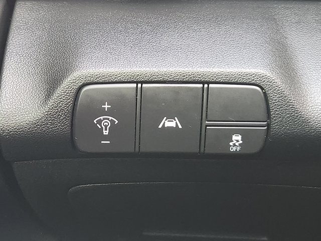 Hyundai Elantra SEL 2023