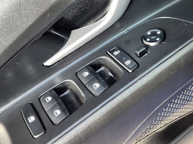 Hyundai Elantra SEL 2023