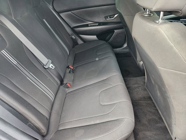 Hyundai Elantra SEL 2023