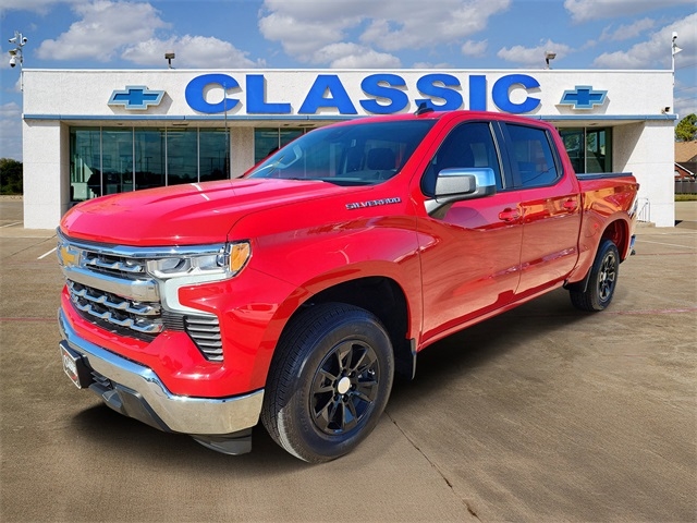 Chevrolet Silverado 1500 LT Crew Cab 2WD 2024
