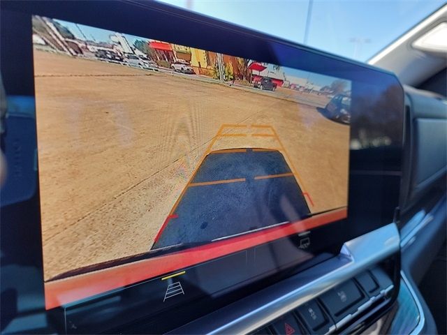 Chevrolet Silverado 1500 LT Crew Cab 2WD 2024