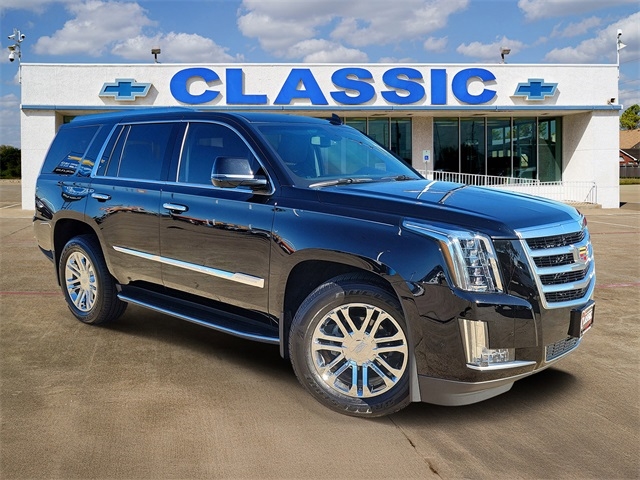 2018 Cadillac Escalade Standard 2WD