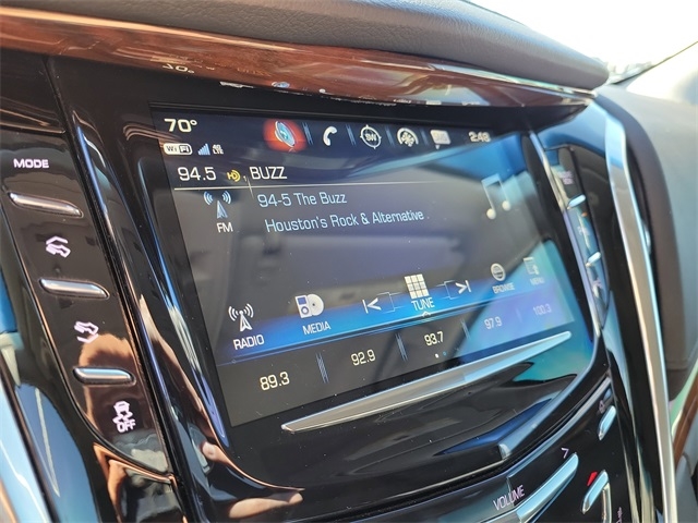 Cadillac Escalade Standard 2WD 2018