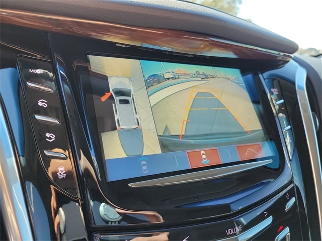 Cadillac Escalade Standard 2WD 2018