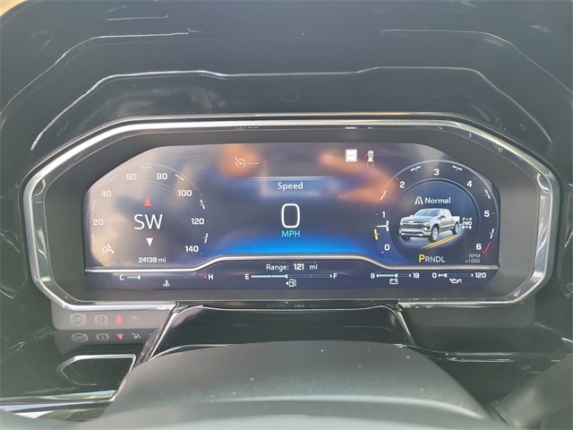 Chevrolet Silverado 1500 LT-L Crew Cab 4WD 2023