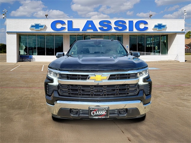 Chevrolet Silverado 1500 LT-L Crew Cab 4WD 2023