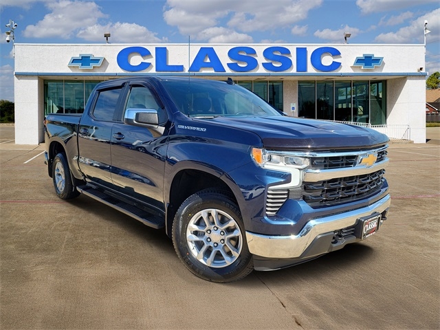 2022 Chevrolet Silverado 1500 LT-L Crew Cab 4WD