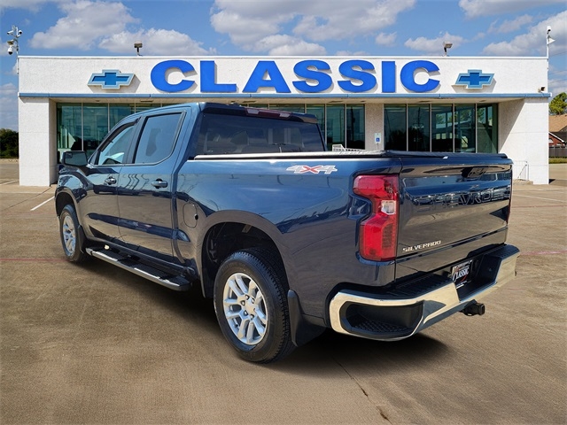 Chevrolet Silverado 1500 LT-L Crew Cab 4WD 2022