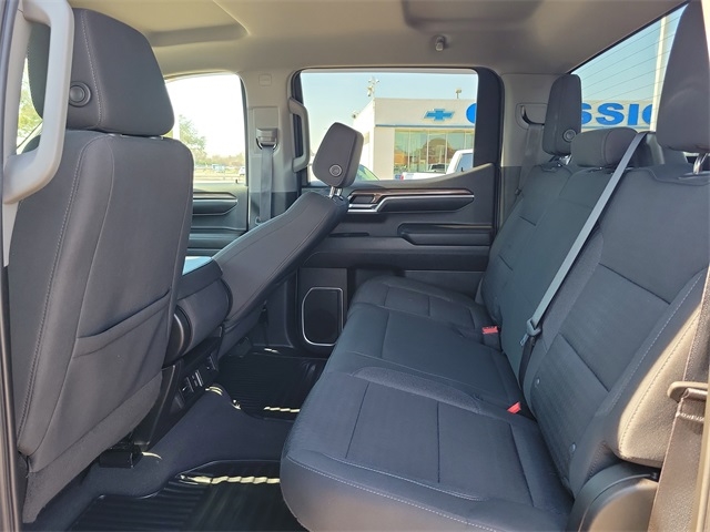 Chevrolet Silverado 1500 LT-L Crew Cab 4WD 2022