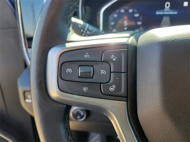 Chevrolet Silverado 1500 LT-L Crew Cab 4WD 2022