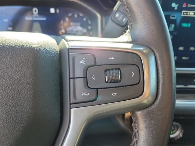 Chevrolet Silverado 1500 LT-L Crew Cab 4WD 2022