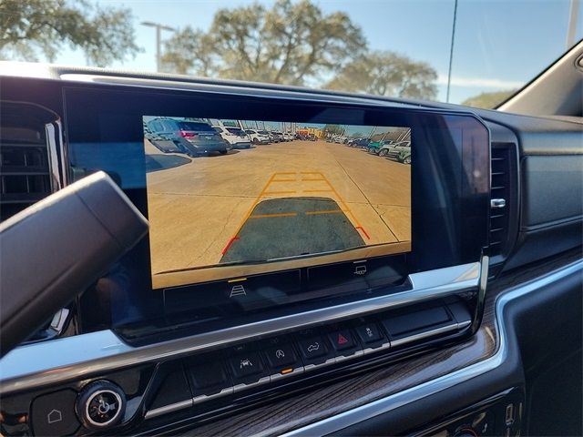 Chevrolet Silverado 1500 LT-L Crew Cab 4WD 2022