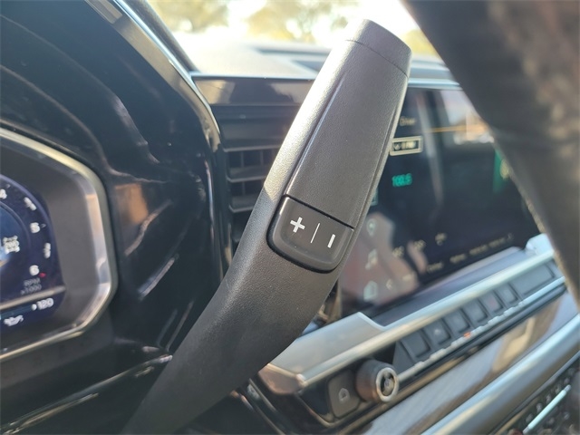 Chevrolet Silverado 1500 LT-L Crew Cab 4WD 2022