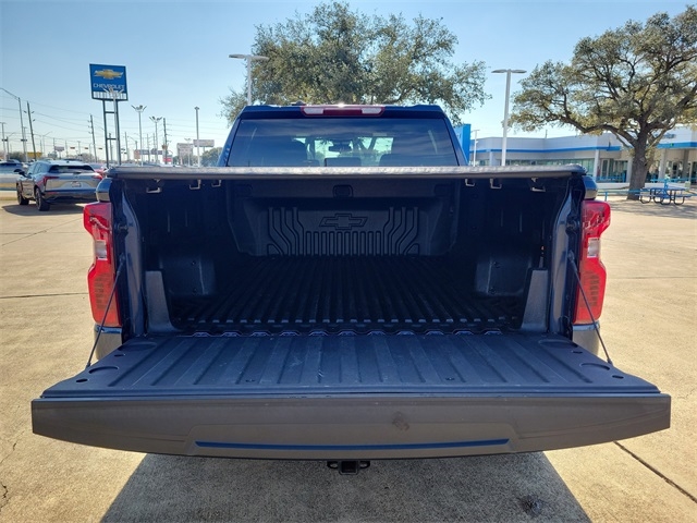 Chevrolet Silverado 1500 LT-L Crew Cab 4WD 2022