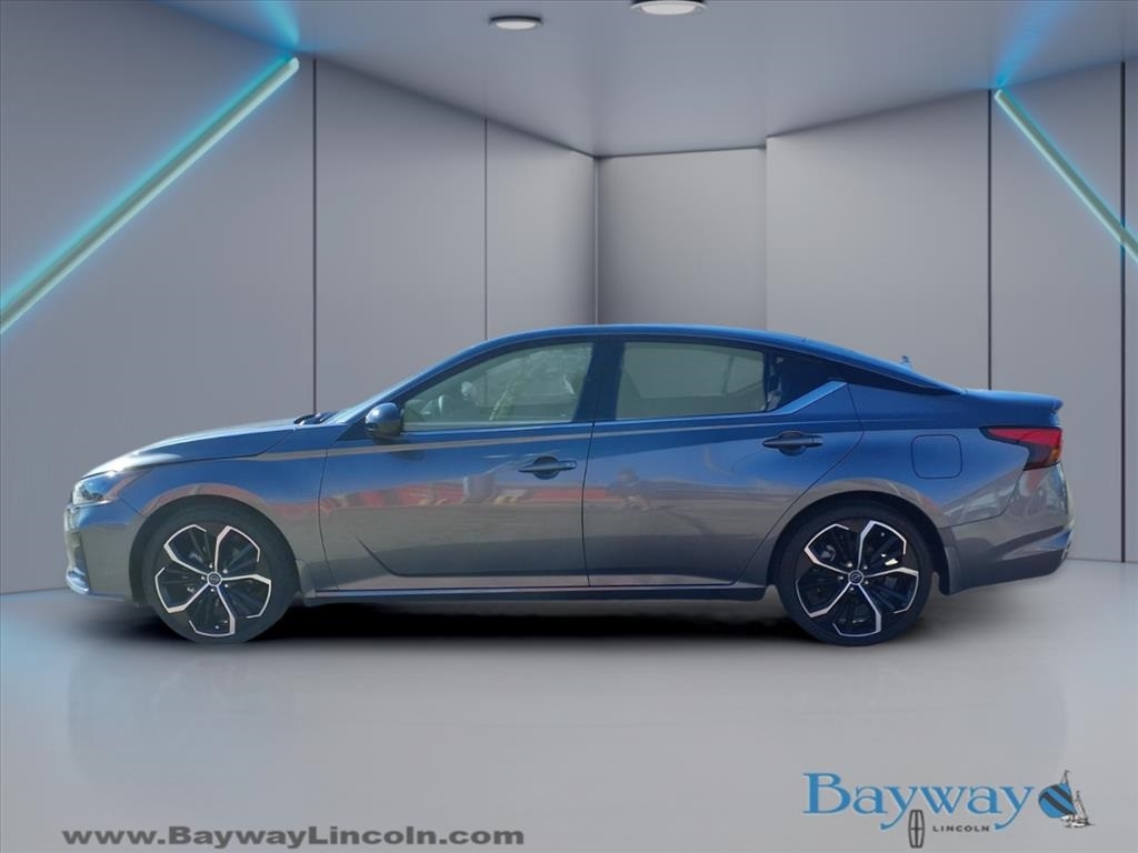 Nissan Altima 2.5 SR 2023