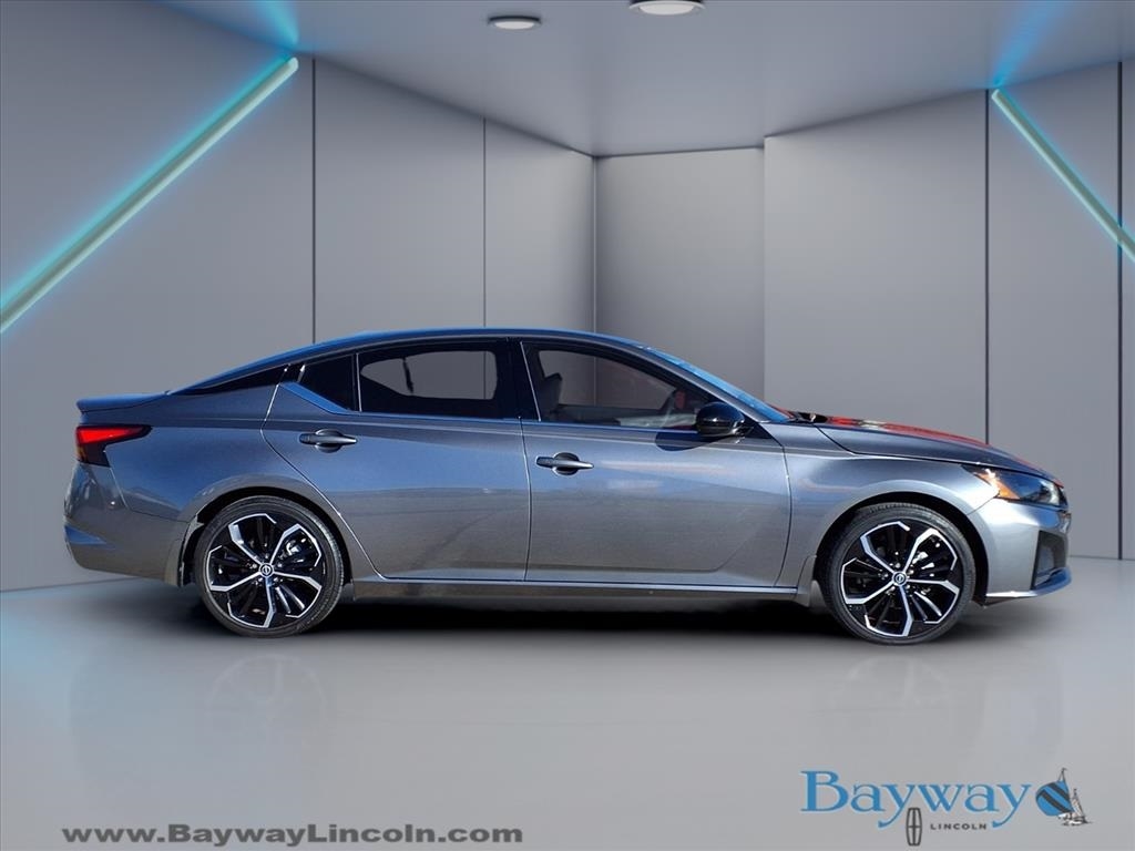 Nissan Altima 2.5 SR 2023