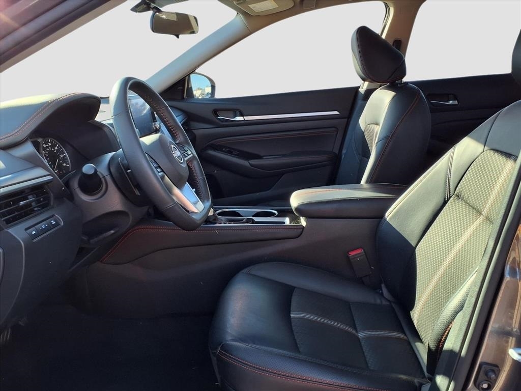 Nissan Altima 2.5 SR 2023