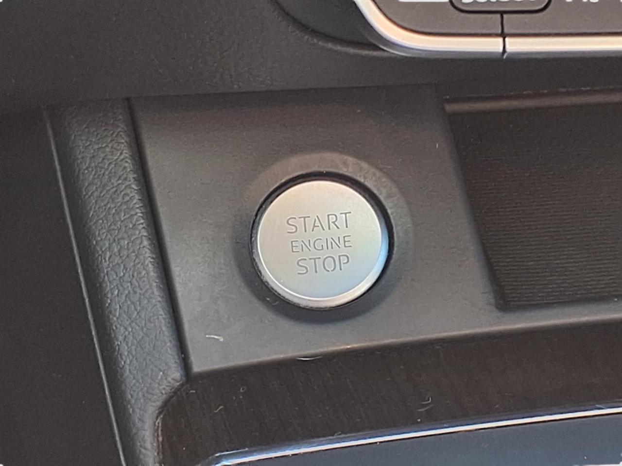 Audi Q5 2.0T Premium Plus quattro 2018