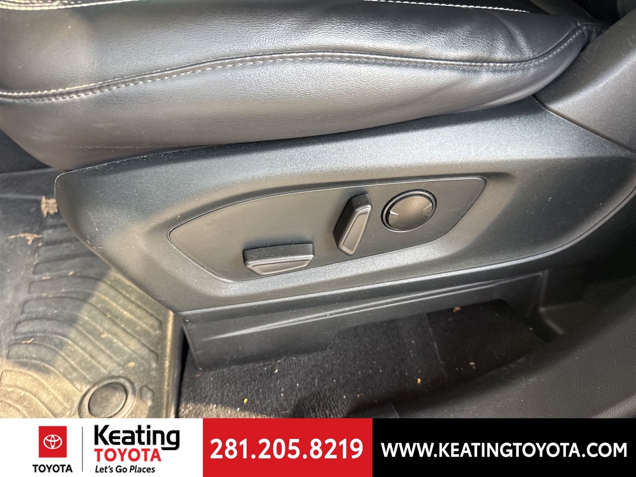 Ford Explorer XLT 2022