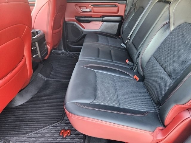 RAM 1500 Rebel Crew Cab SB 4WD 2022