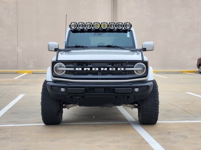 Ford Bronco Outer Banks 4-Door w/Advanced 2023