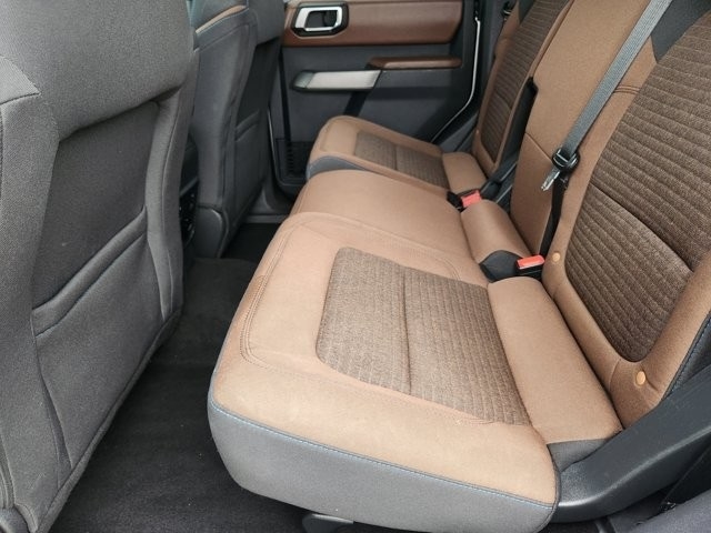 Ford Bronco Outer Banks 4-Door w/Advanced 2023