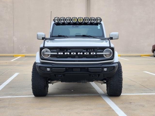 Ford Bronco Outer Banks 4-Door w/Advanced 2023