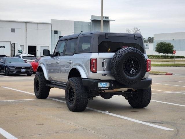 Ford Bronco Outer Banks 4-Door w/Advanced 2023
