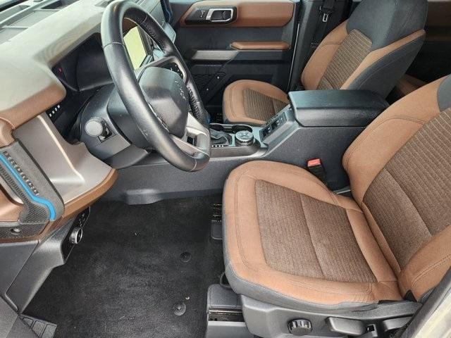 Ford Bronco Outer Banks 4-Door w/Advanced 2023