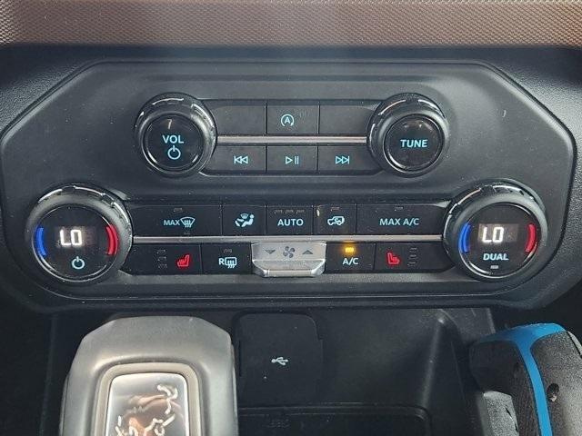 Ford Bronco Outer Banks 4-Door w/Advanced 2023