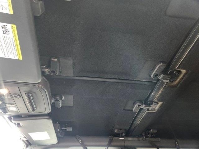 Ford Bronco Outer Banks 4-Door w/Advanced 2023