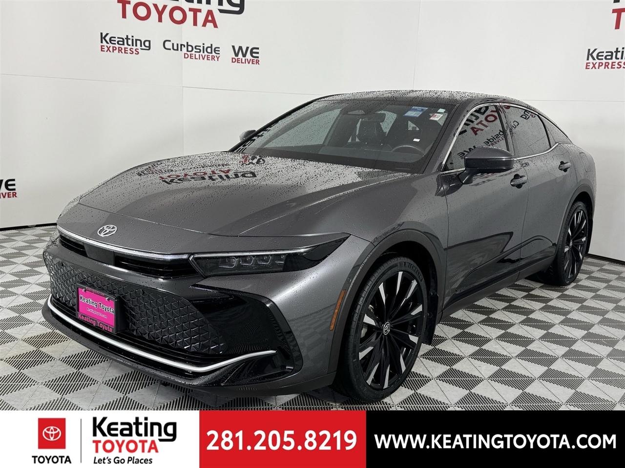 Toyota Crown Platinum 2023