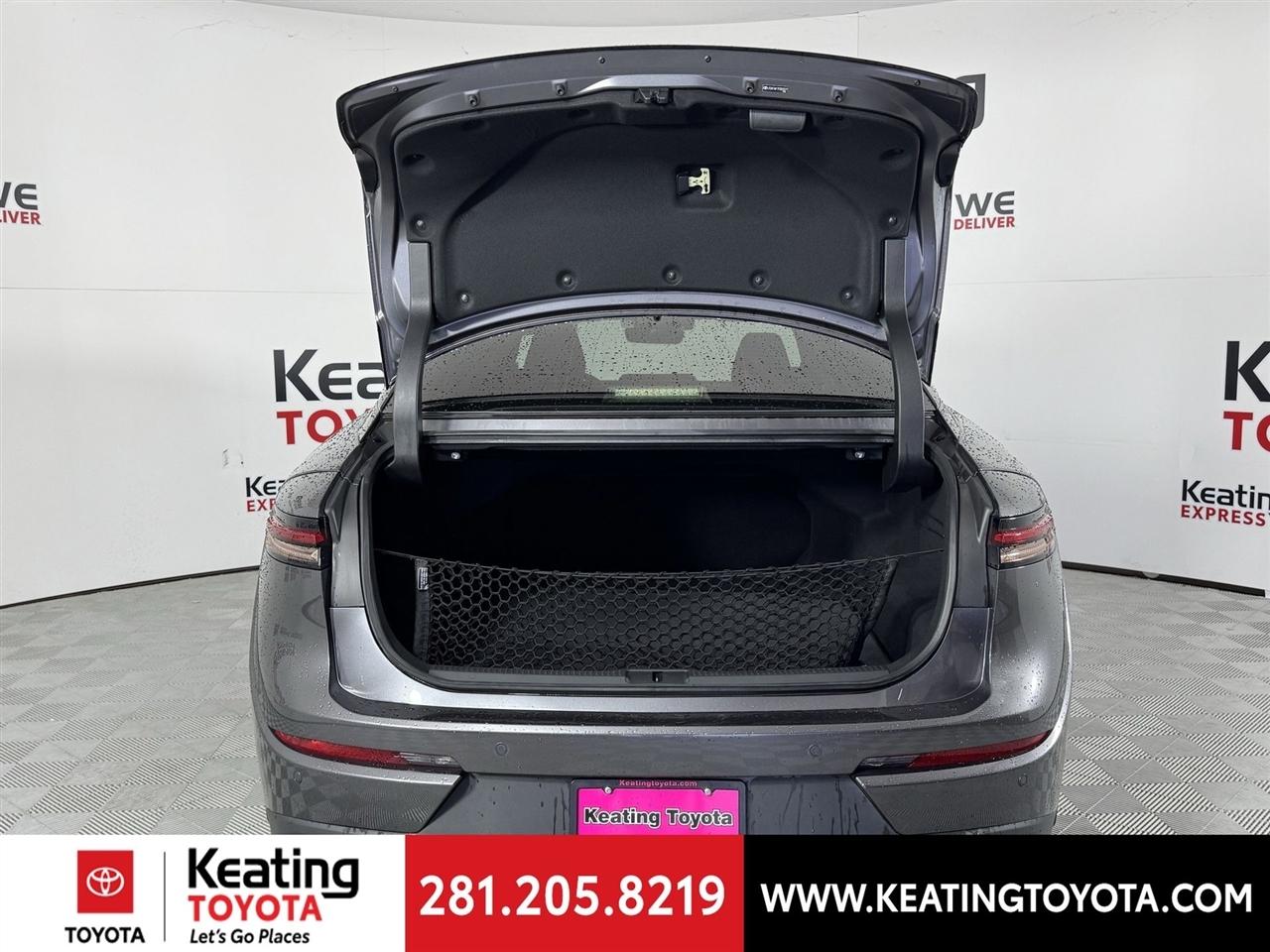 Toyota Crown Platinum 2023