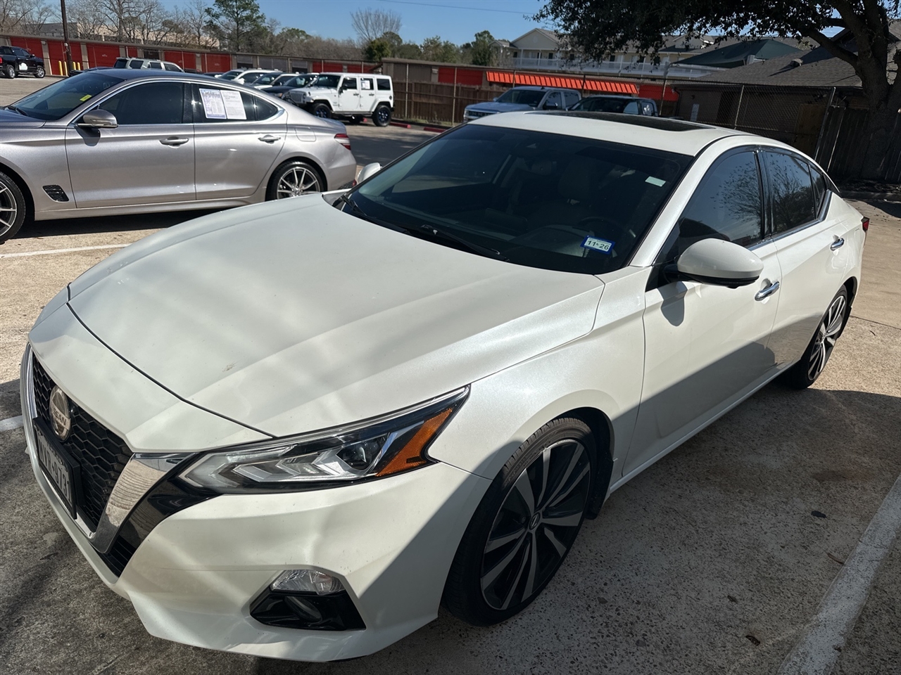Nissan Altima VC-T Platinum 2019