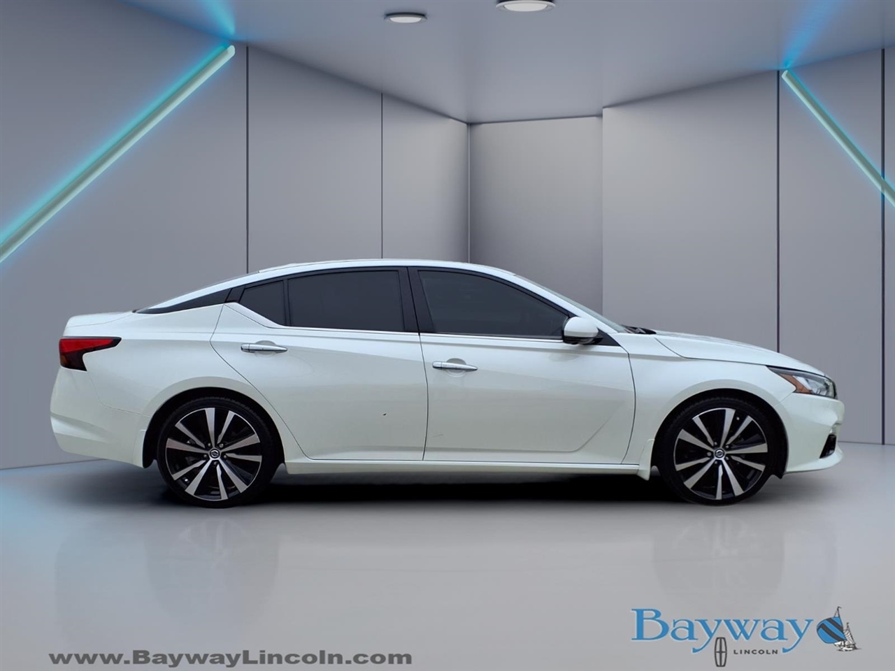 Nissan Altima VC-T Platinum 2019