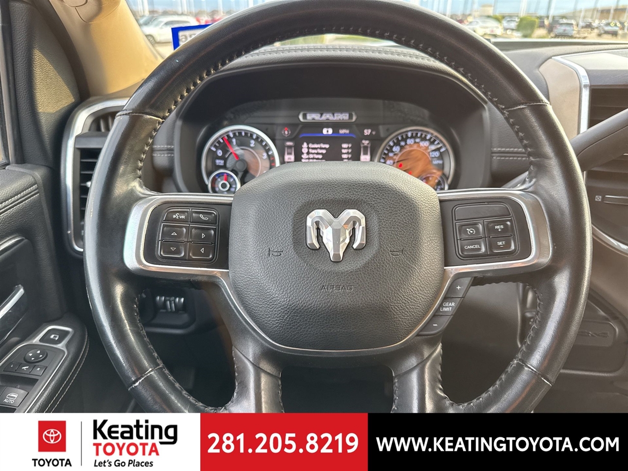 RAM 3500 Laramie Crew Cab LWB 4WD DRW 2022